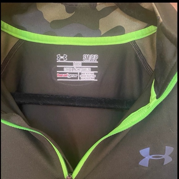 Under Armour HeatGear Unisex Camouflage 1/4 Zip Long Sleeve Pullover Small - Picture 3 of 6